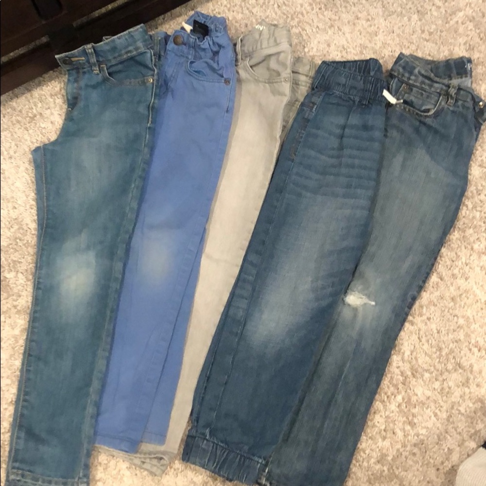 Boys lot of pants size 6/7